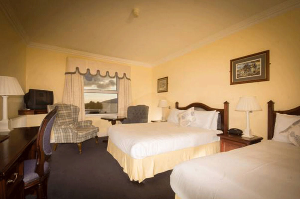 Butler Arms Hotel Waterville Exterior foto